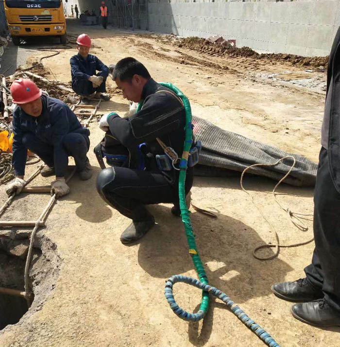 市政水下堵漏
