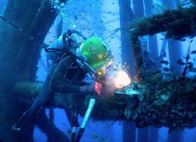 水下切割